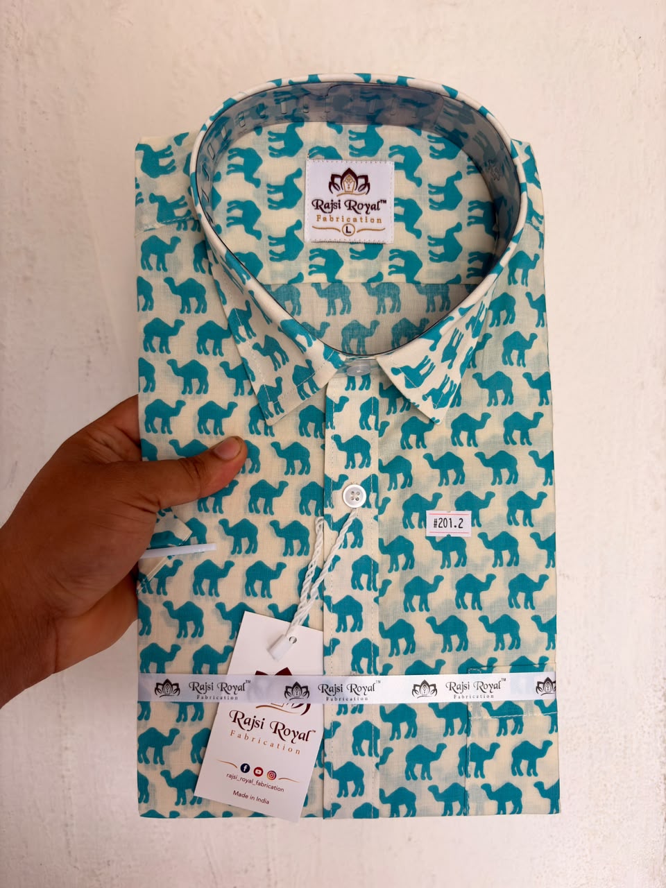Camel Motif Print 2